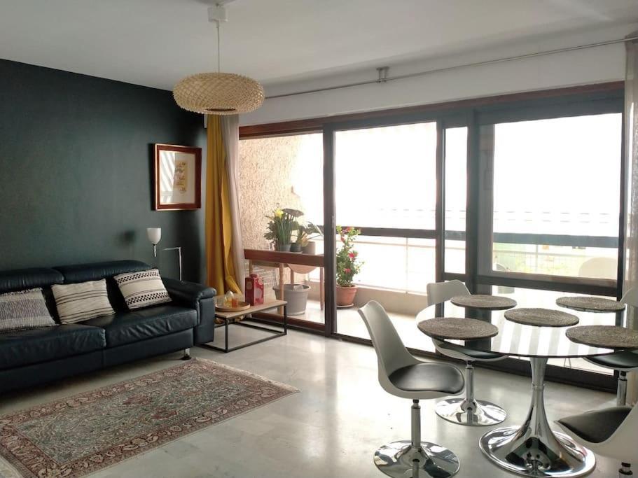 Appartement T3 Plein Centre Saint-Raphaël Eksteriør billede